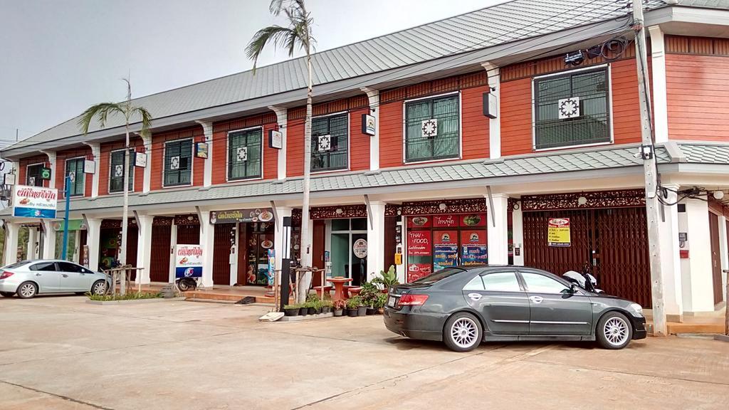 Suratthani Airport Campsite Surat Thani Exterior foto