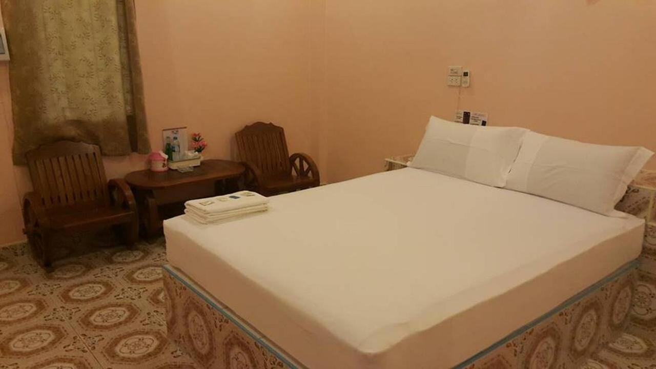 Suratthani Airport Campsite Surat Thani Exterior foto